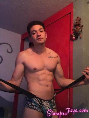 Cris: 22 cm de verga y cuerpo atlético.  ÚNICOS DÍAS EN VERACRUZ!!